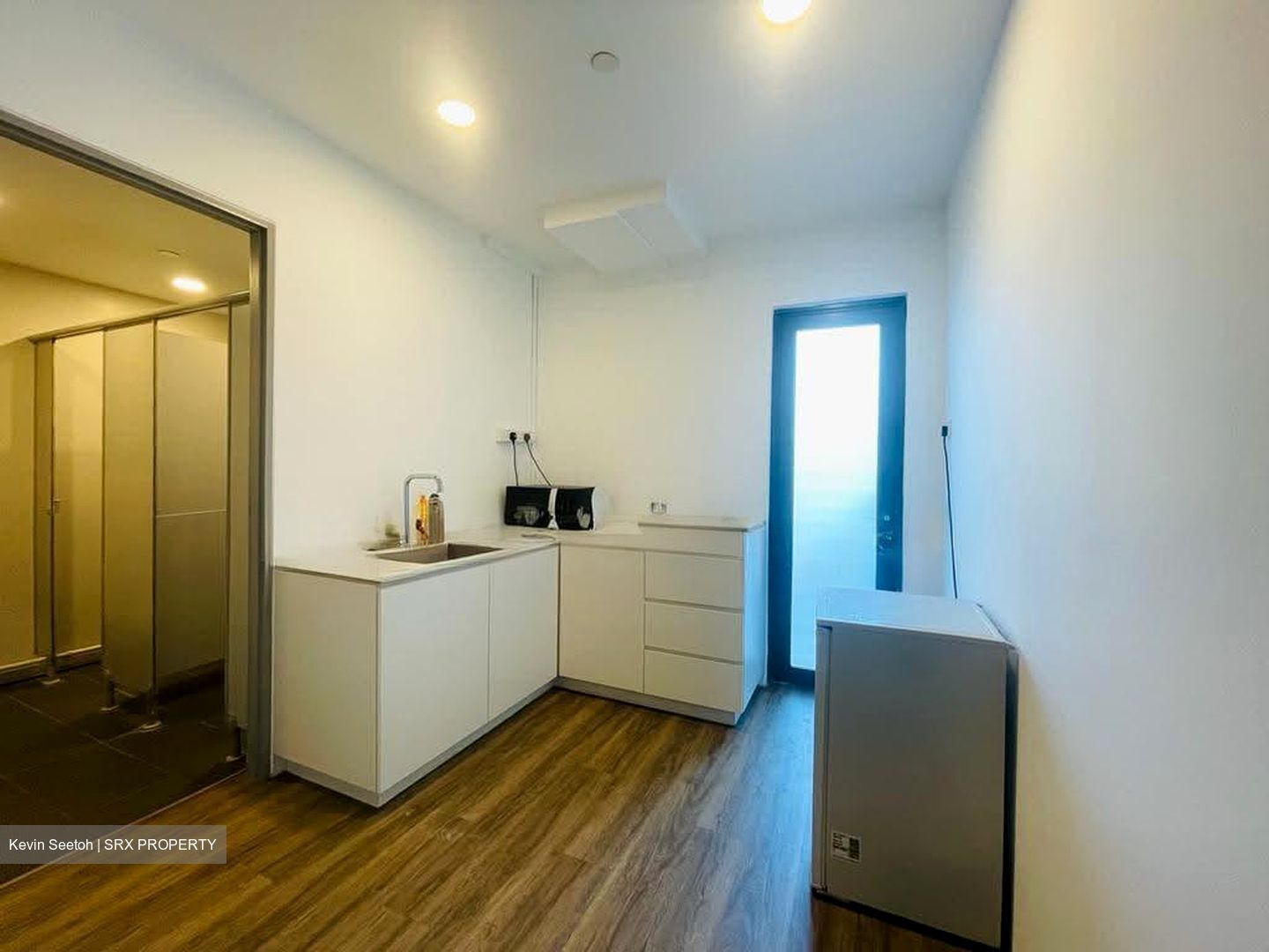 Vertex (D14), Office #563994791